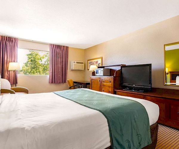 Rodeway Inn Auburn – Foresthill