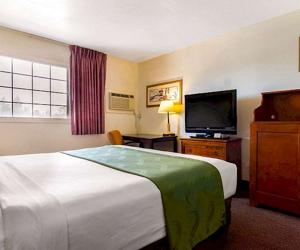 Rodeway Inn Auburn – Foresthill