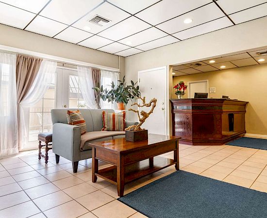Rodeway Inn Auburn – Foresthill
