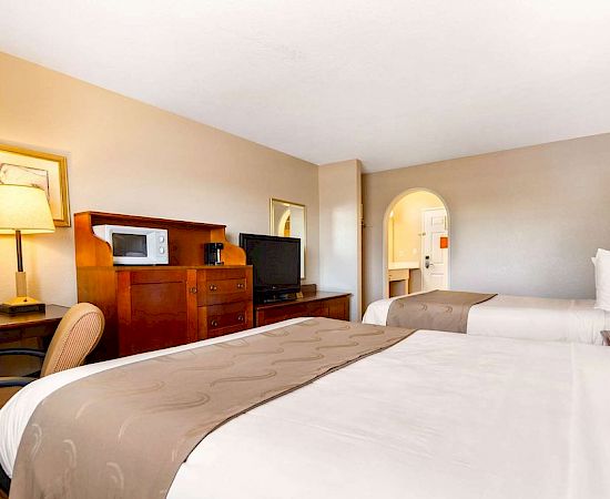 Rodeway Inn Auburn – Foresthill